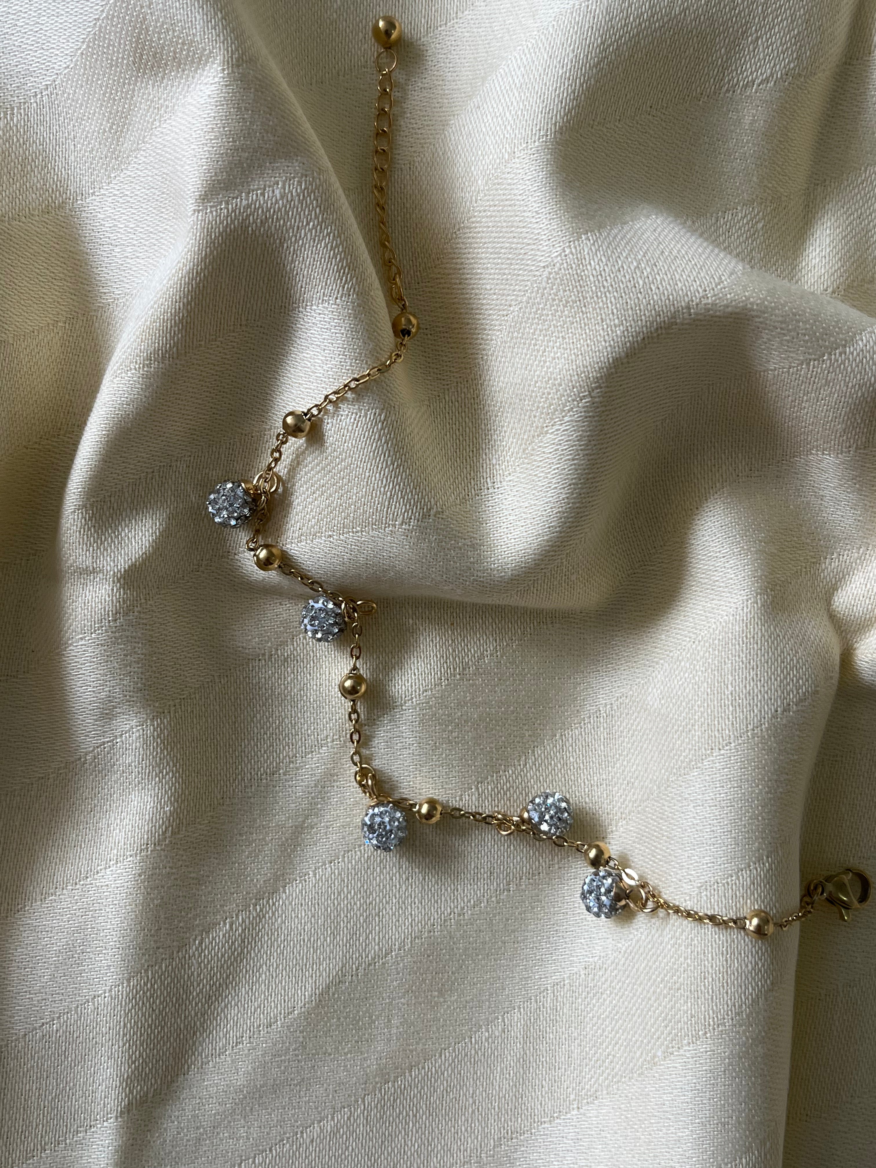 Yuvarlak Taş Detay Çelik Bileklik