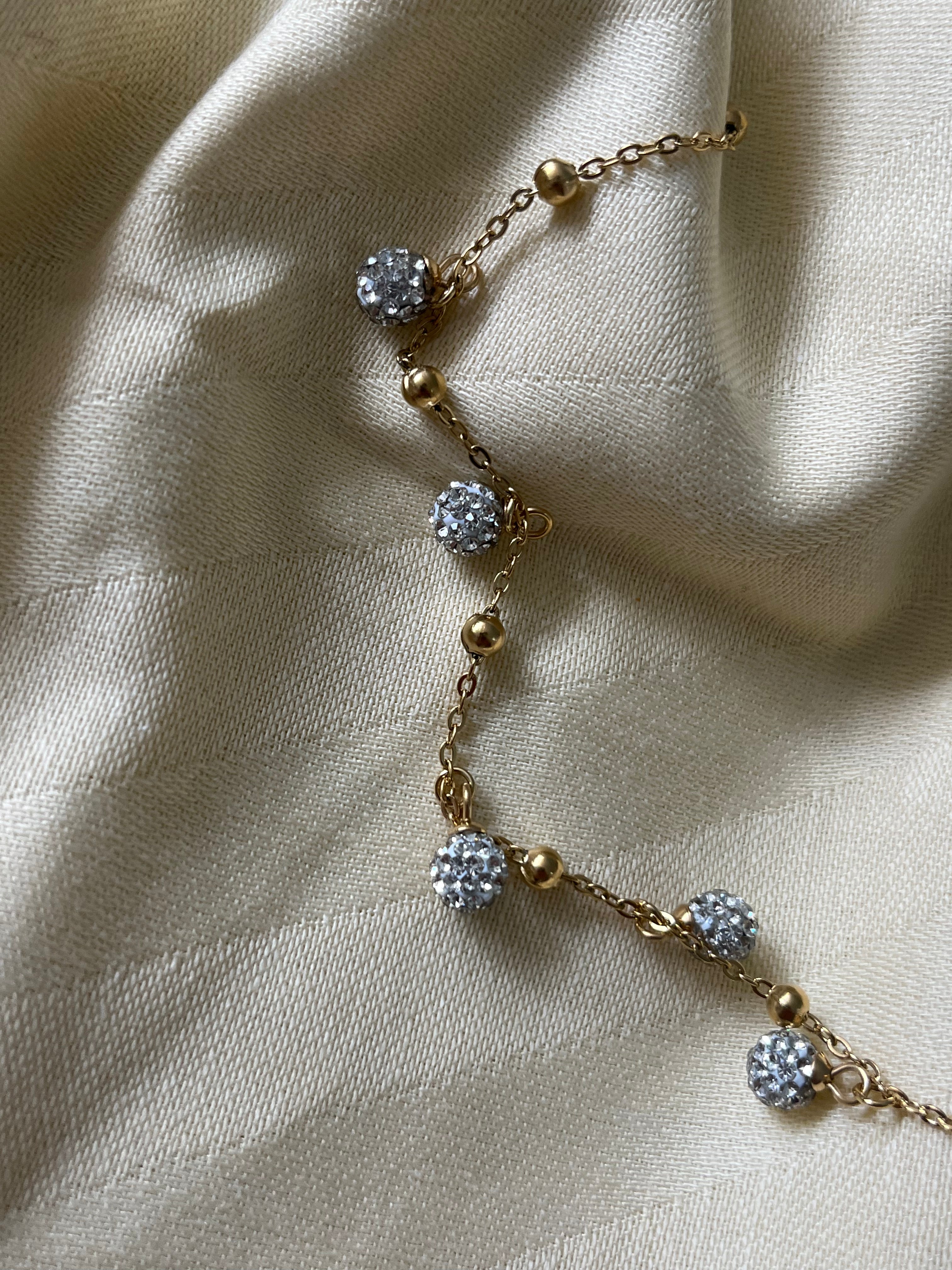 Yuvarlak Taş Detay Çelik Bileklik