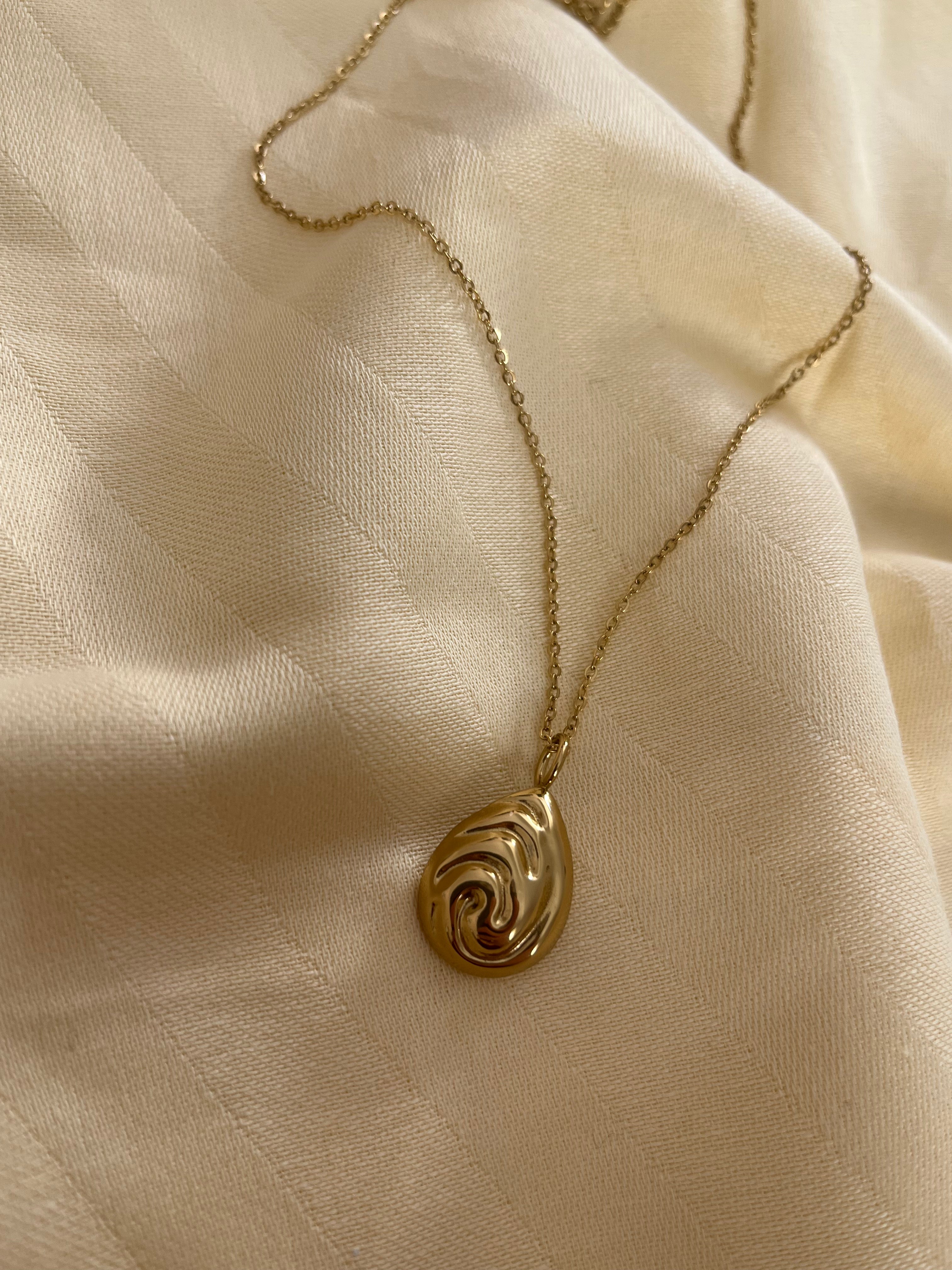 Balon Uç Çelik Kolye