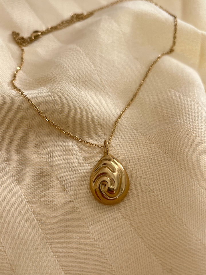 Balon Uç Çelik Kolye